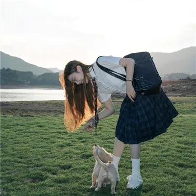 双傻出海